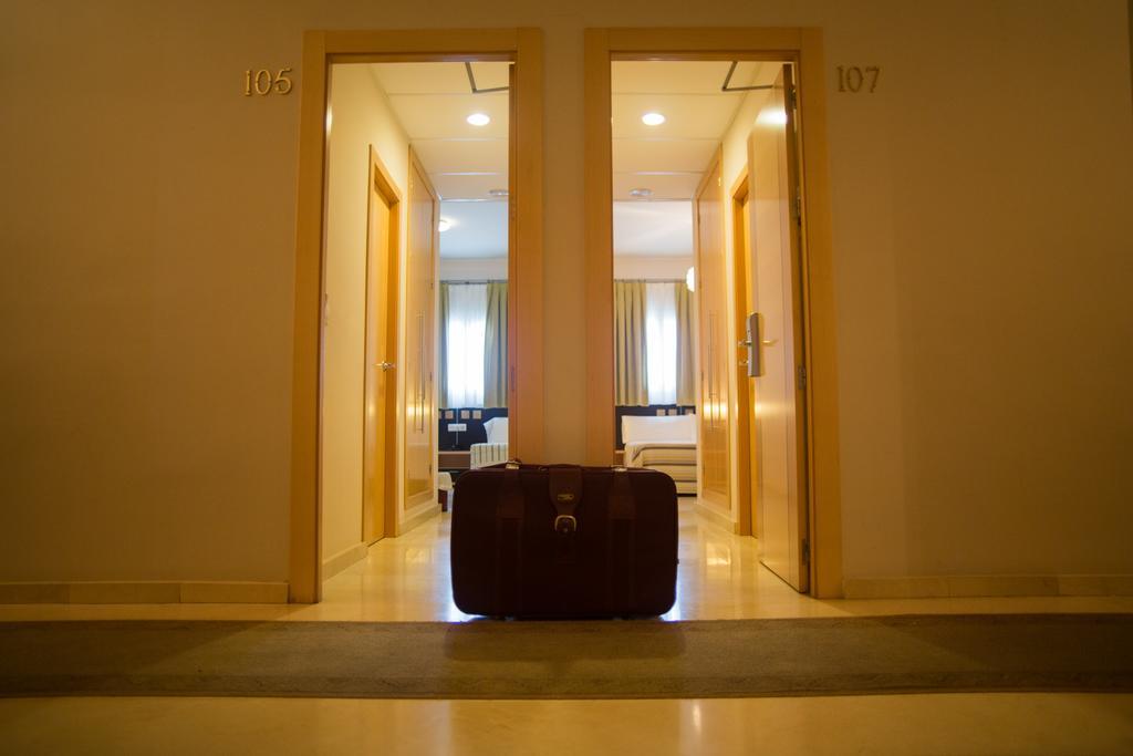 Hostal Albero By Eme Hoteles Sanlúcar la Mayor Exteriér fotografie