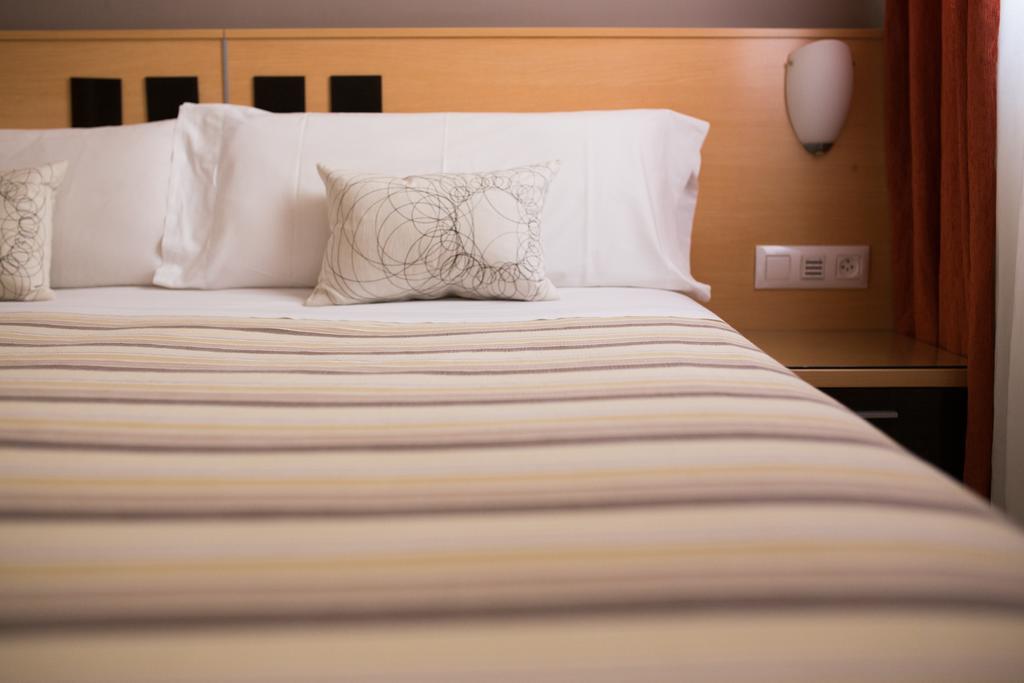 Hostal Albero By Eme Hoteles Sanlúcar la Mayor Exteriér fotografie