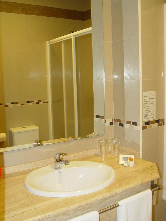 Hostal Albero By Eme Hoteles Sanlúcar la Mayor Pokoj fotografie